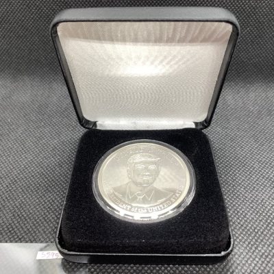 (New)「President Donald J. Trump」Silver 1 oz Proof Round #5595